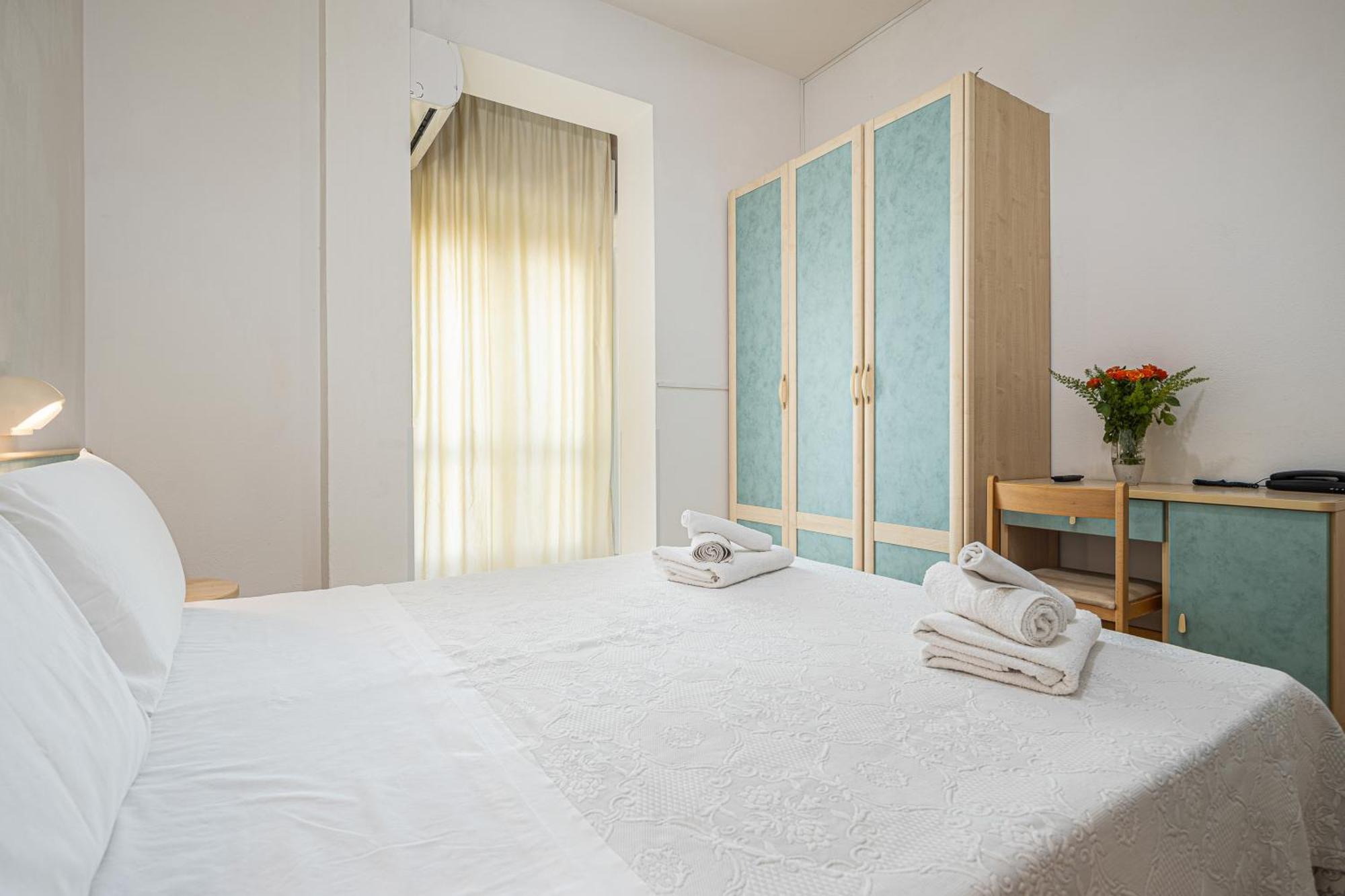 Hotel Luca Valverde  Eksteriør billede